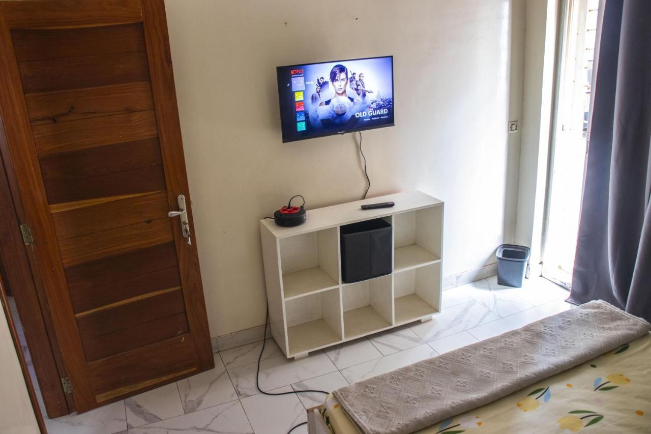 Apartament Dalou Chambre Hote, Cite Mixta Dakar Zewnętrze zdjęcie